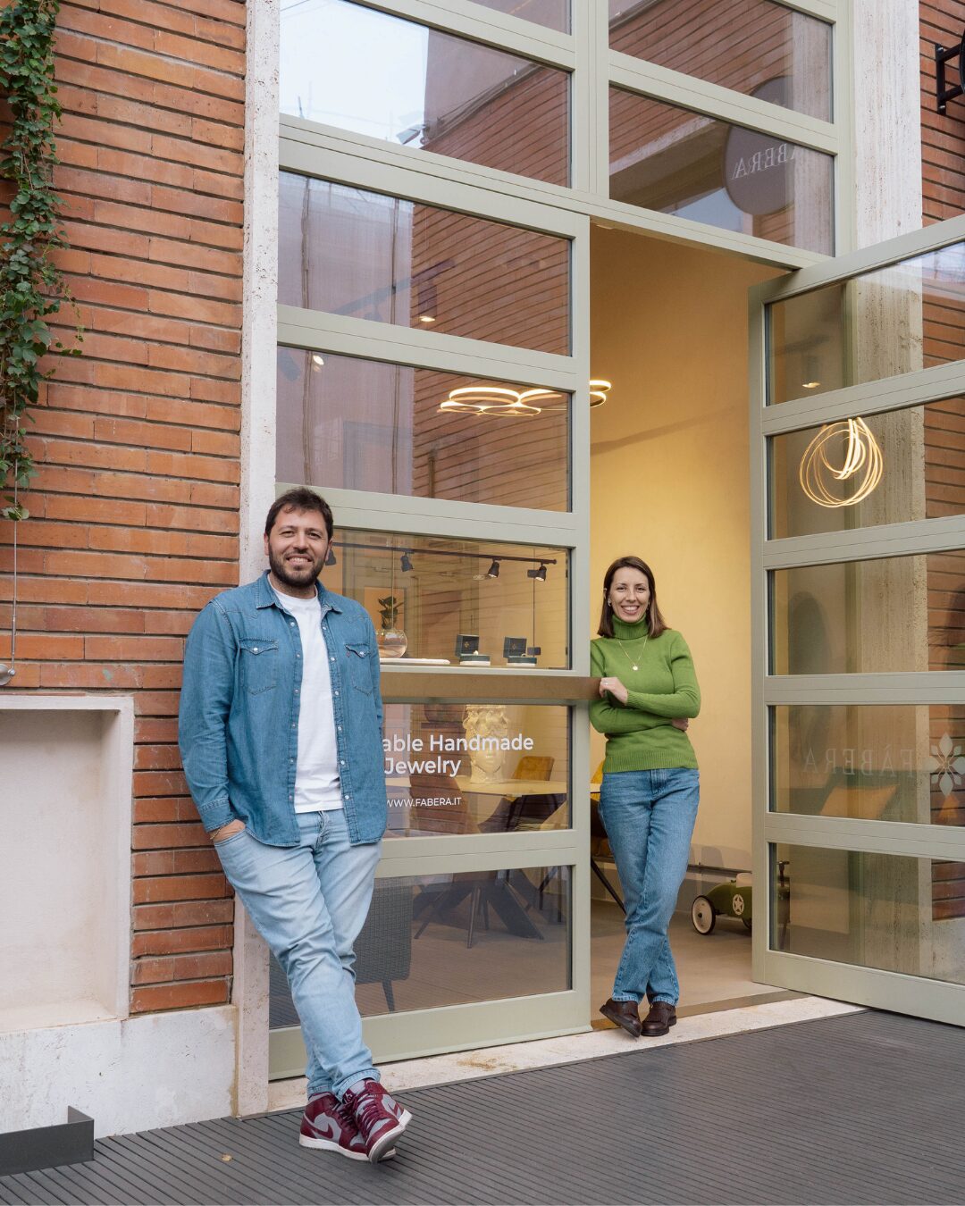 Fàbera Jewelry gioielli etici - anelli di fidanzamento lab grown - solitario - oro etico 18k Fairmined Firenze