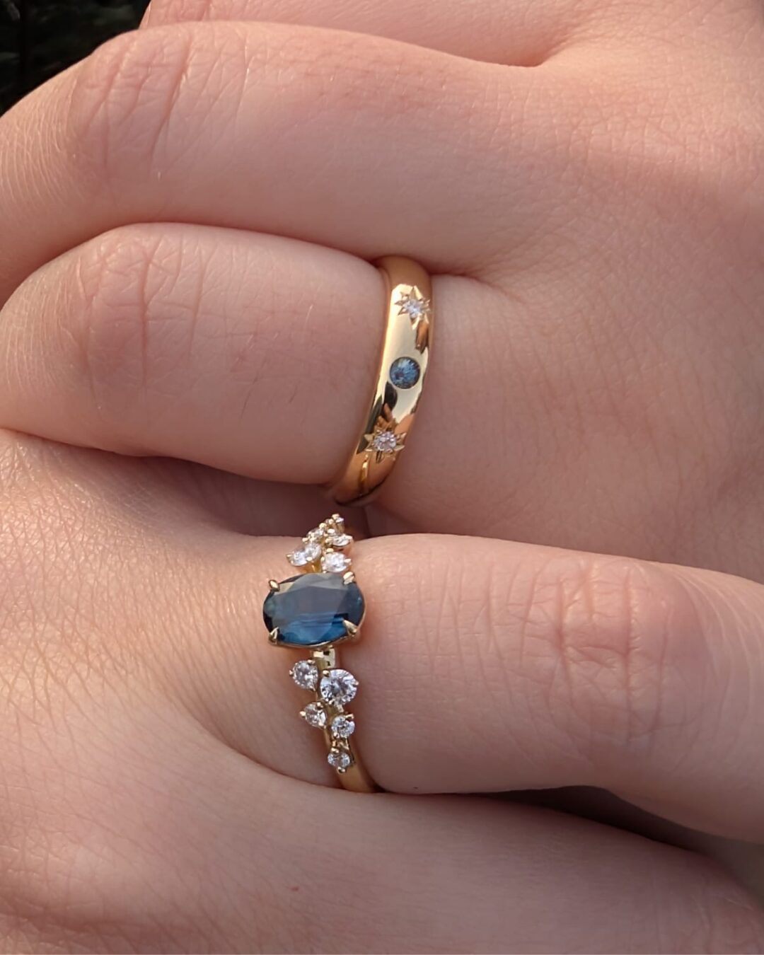proposta di matrimonio con anelli di fidanzamento su misura